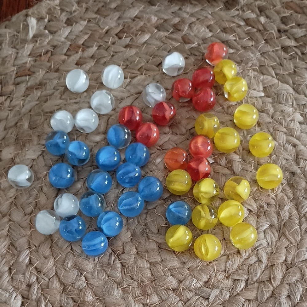 Cats Eye Glass Marble Bundle of 50 b620